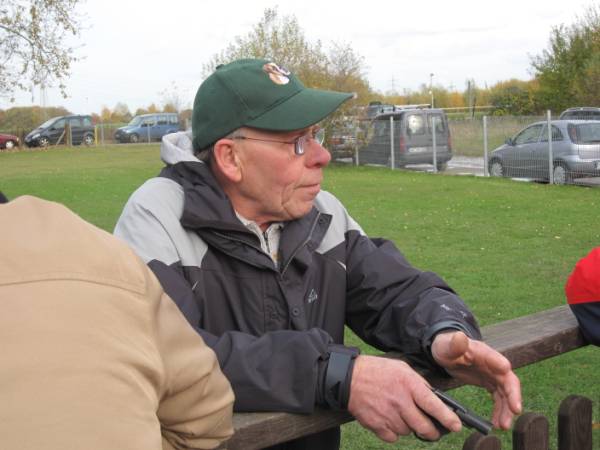 Pr&uuml;fungsleiter Theo